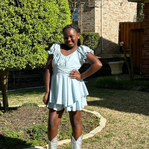 Meet your Posher, Harmony - Picture 1 of 1